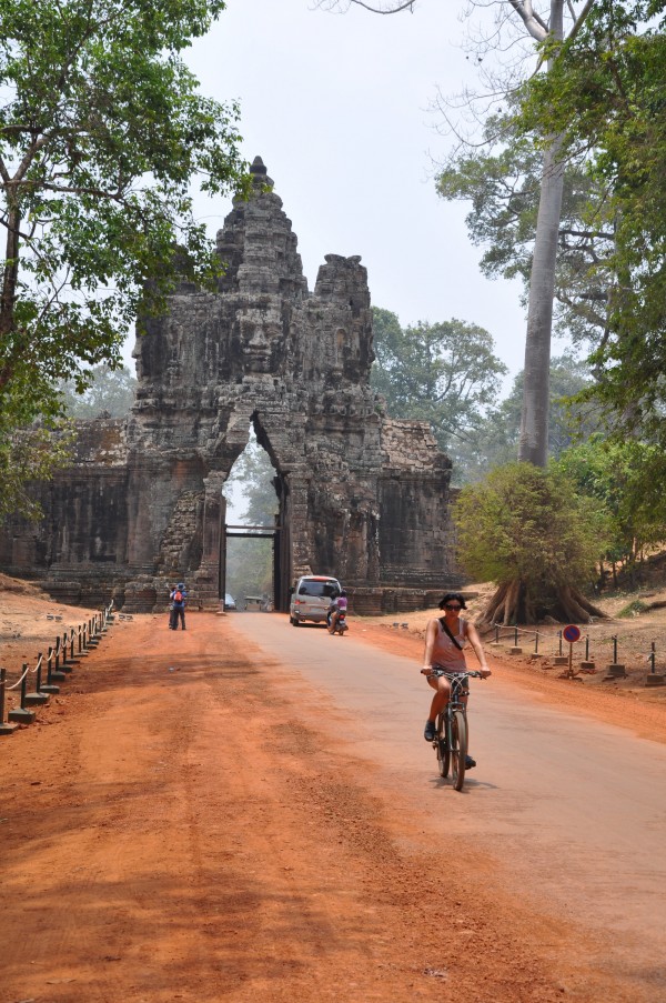 Le vélo, définitivement le meilleur moyen de découvrir Angkor!