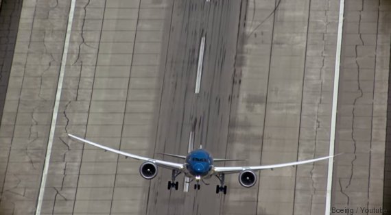 L’incroyable vidéo d’un Boeing 787 Dreamliner qui décolle à la verticale