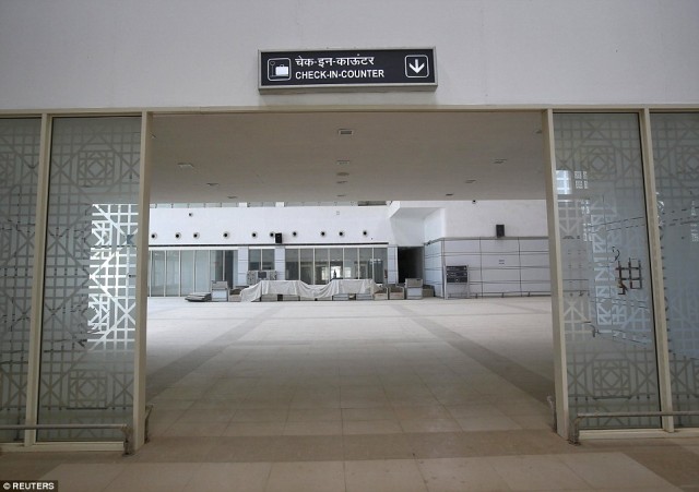 jaisalmer-ghost-airport-1