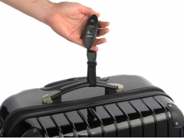 L’outil indispensable pour voyager: le pèse-bagages